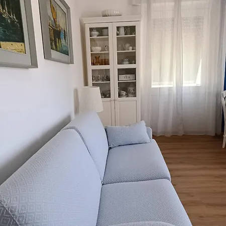 Tigullio House *